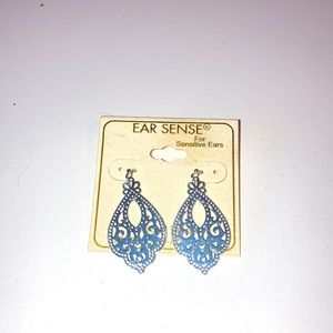 dangle silver tone earrings